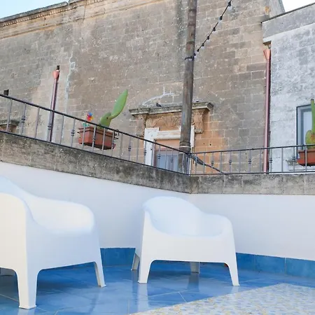 Largo Imperiali Couette-café 3*