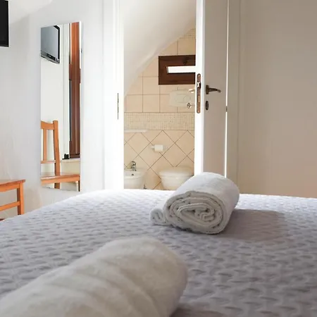Bed & Breakfast Largo Imperiali