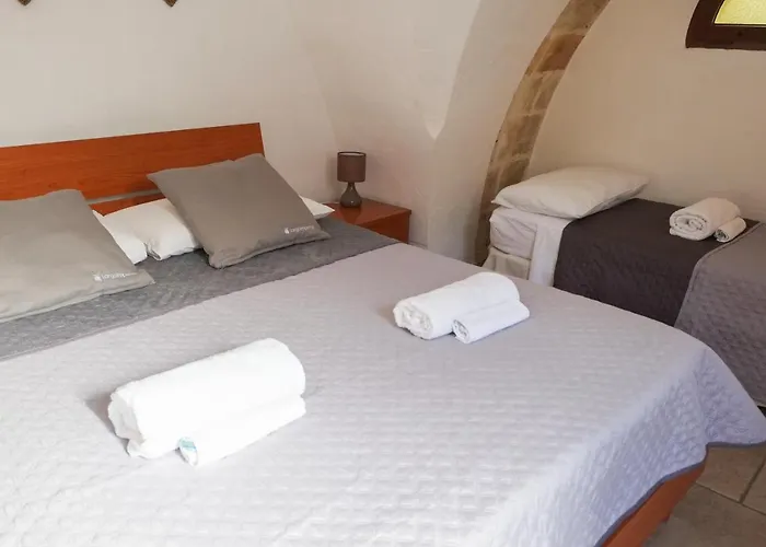 Largo Imperiali أفيترانا